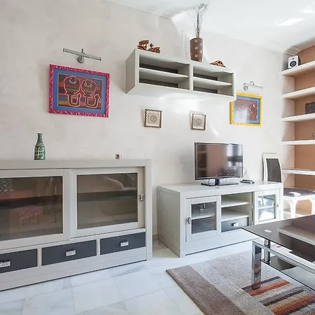 Sevillahome - Bonito Piso Junto Al Rio Seville