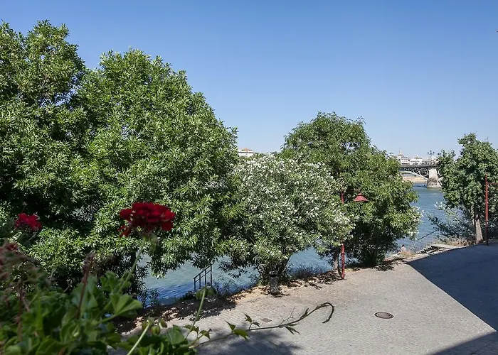 Sevillahome - Bonito Piso Junto Al Rio Appartamento Siviglia