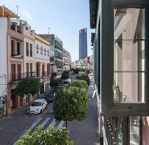 Sevillahome - Bonito Piso Junto Al Rio Siviglia